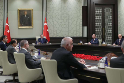 Gözler 'büyük yapılandırma' için Kabine'de