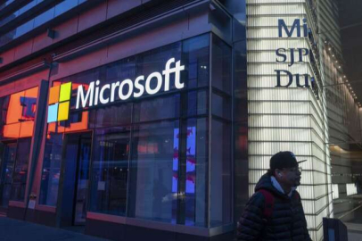 Microsoft çöktü! Teams ve Outlook'a erişilemiyor