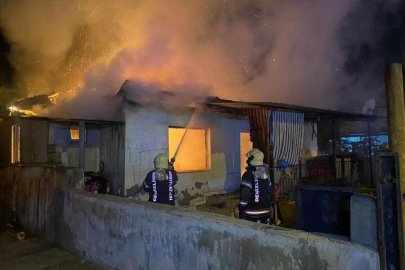 Evi yanan aileye belediye sahip çıktı