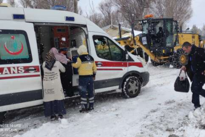 Karda yolları kapanan köyde ölüm kalım savaşı