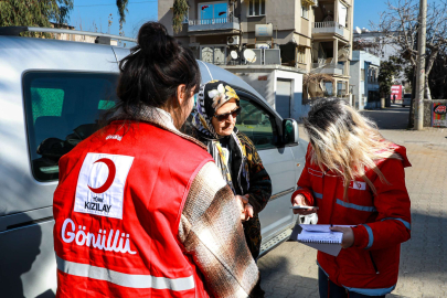Kızılaycılığı kadınların gücü yükseltiyor