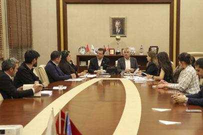 Ekrem İmamoğlu, Zeydan Karalar’ı ziyaret etti