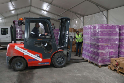 Kocaeli, Hatay Defne’de canla başla çalışıyor