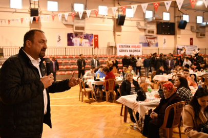 İzmir Çiğli'nin dayanışma gönüllüsü gençleriyle buluştu