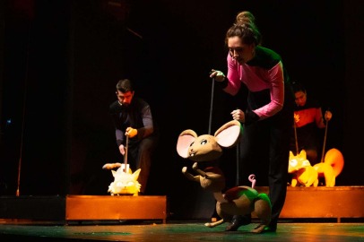 Bursa'da 'Kırmızı Duvar' için perde çocuklar için açıldı