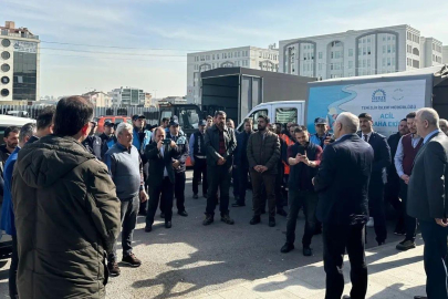 Gebze'de 'Ramazan Erzak Konvoyu' uğurlandı