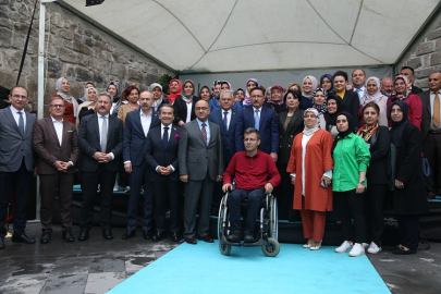 Memduh Büyükkılıç'a 'Çiçek' gibi övgü