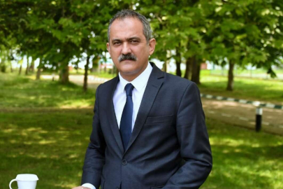 Afet bölgesindeki öğrencilere 30 bin burs müjdesi