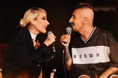 İrem Derici'den akustik albüm