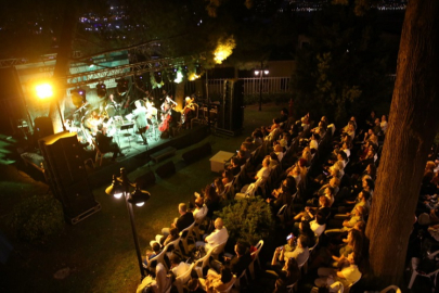Selim Sırrı Paşa Konağı'ndan doğu-batı tınıları yükseldi