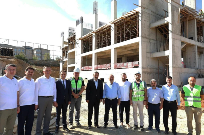 Gebze'deki okul projelerine yakın mercek