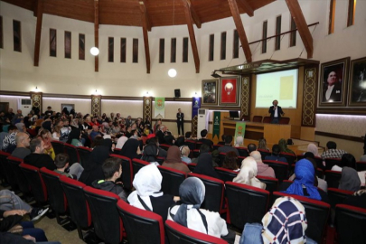 İnegöl'de Aile Okulu Eğitimleri seminerle başladı
