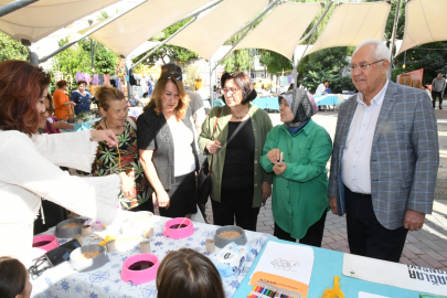 Karabağlar'da hayvanlara destek için buluştular