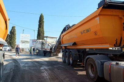 Muğla Bodrum’da sıcak asfalt çalışmaları başladı