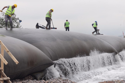 40 dişli biyonik kol, dip çamurunu yutuyor