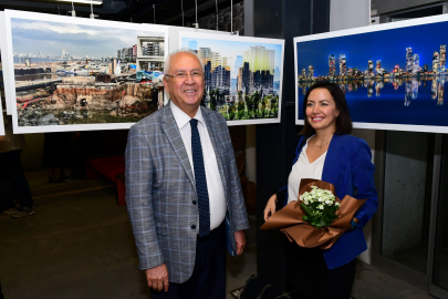 İzmir Karabağlar'da 'Kent Mi?' sergisi