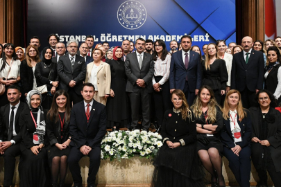Milli Eğitim Akademisi'nde Bakan Tekin'den ilk ders