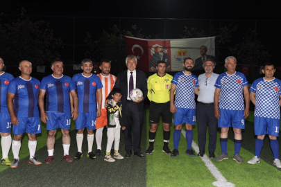Adana'da 2. Muhtarlar Futbol Turnuvası başladı