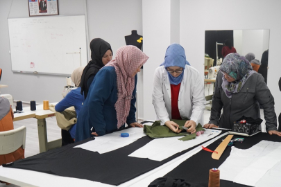 Çayırova’da veli eğitim kursları sürüyor