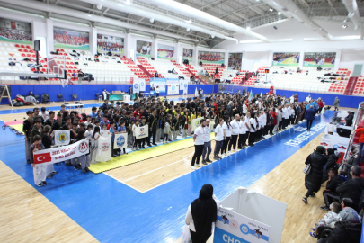 Alpagut meşalesi Ankara’da yandı