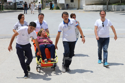 Muğla'da Büyükşehir ekipleri vatandaşları sandığa götürecek