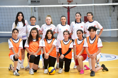 Kayseri'de, 2 bin 500 kişi ile 2’nci Yaz Dönemi Spor Şenliği düzenledi