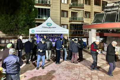 Manisa'da kandil geleneği yaşatılıyor