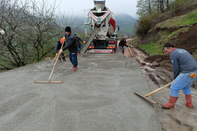 Ordu Aybastı’ya beton yol çalışması
