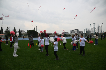 Manisa’da özel bireyler için renkli şenlik