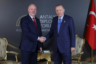 Antalya'da diplomasi trafiği sürüyor