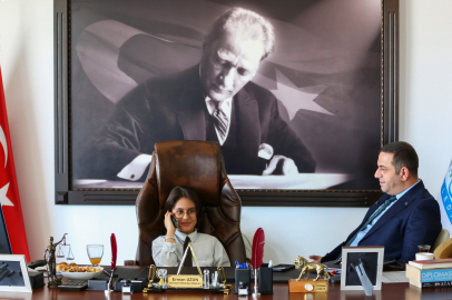 İzmir Narlıdere’de, Başkan Erman Uzun koltuğu Boran’a devretti