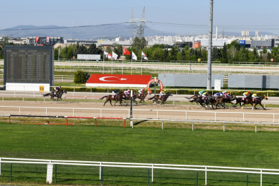 Mustafakemalpaşa adını taşıyan ilk koşu tamamlandı
