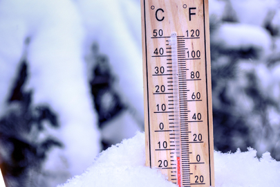 Nisan&#39;da &#39;soğuk&#39; rekoru! Kayseri&#39;de -18 derece şoku!