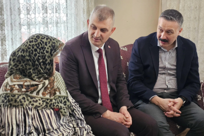 Kocaeli Gölcük'ten annelere anlamlı ziyaret