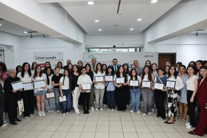 Bursa Nilüfer'de en iyi kitap kapağı tasarımlarına ödül