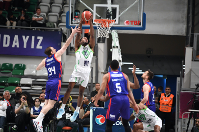 TOFAŞ, potada çeyrek finalde galibiyet bekliyor