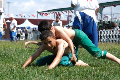Kocaeli'de pehlivanlar er meydanında