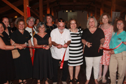 Antik Ege’nin cam seramikle buluştuğu Sergi Selçuk’ta açıldı