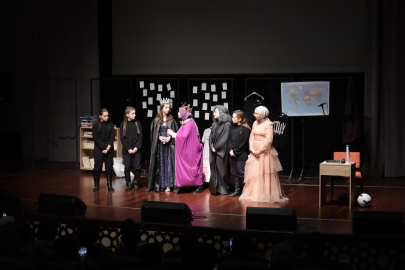 LİMA öğrencileri sahneyle buluştu!