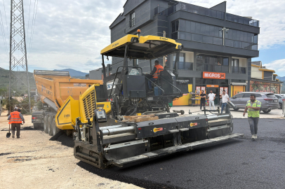 Bursa Gemlik Belediyesi'nden Umurbey'e asfalt hamlesi