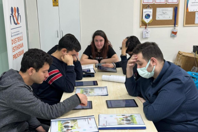 İŞ-İN hem işe hem hayata hazırlıyor