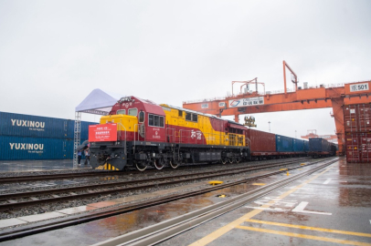 Orta Koridor'da tarihi sefer