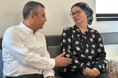 İzmir'de tedavi gören tutuklu başkanın annesine 'Özel' ziyaret hakkı devri