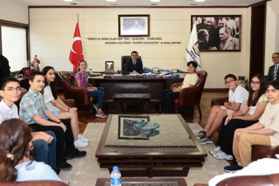 Denizli’de LGS şampiyonları Başkan Çavuşoğlu’nun konuğu oldu