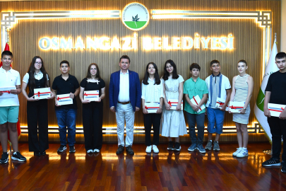 Dijiders ile büyük başarı: Osmangazi’li öğrencilerden LGS ve YKS’de derece