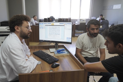 GASMEK, tercih döneminde öğrencilerin yanında