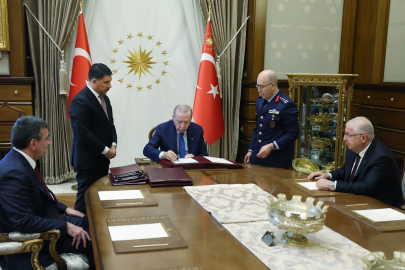 YAŞ kararları açıklandı... Yeni Genelkurmay Başkanı Selçuk Bayraktaroğlu