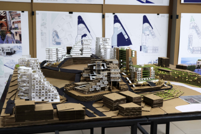 İzmir Karabağlar’da kentsel dönüşüm için yeni nesil tasarımlar sergisi açıldı