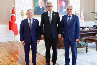 DEÜ Rektörü Yılmaz'dan Ankara'da önemli mesai