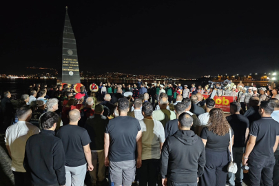 Gölcük'te 17 Ağustos 1999 depremi dualarla anıldı